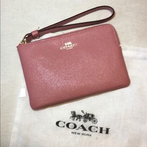 Authentic Coach CSRN LTH Corner Zip wristlet